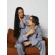 Set pijamale pentru cuplu din Satin Gri cu vipusca alba