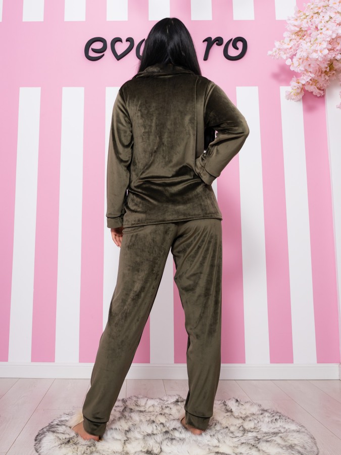 Pijama Anemona Super Soft din Catifea kaki cu vipusca neagra 