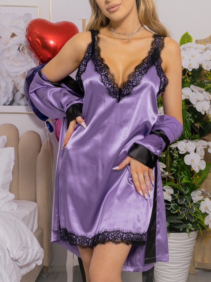 Pijama 2 piese din Satin, Marilyn, accesorizata cu dantela Chantilly neagra, Lila