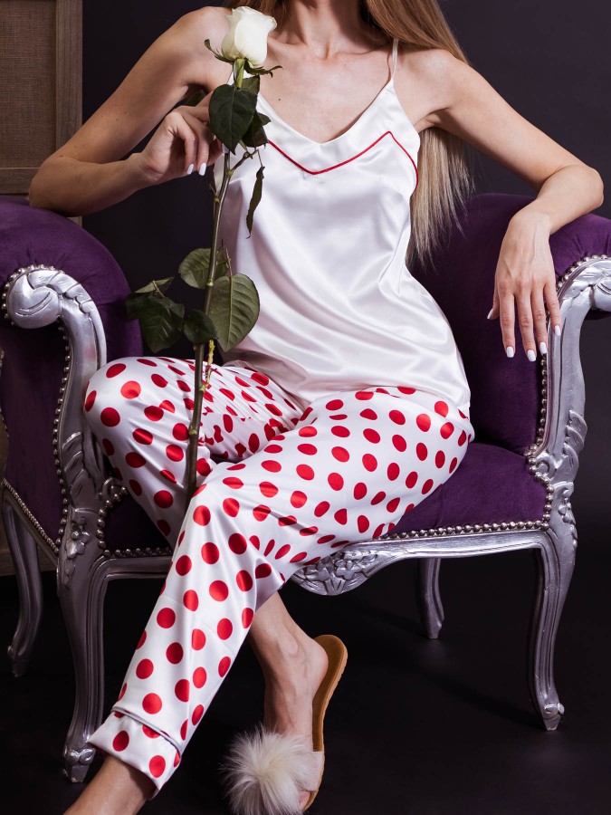 Pijama Luxury Lia din Satin Dots White&Red 