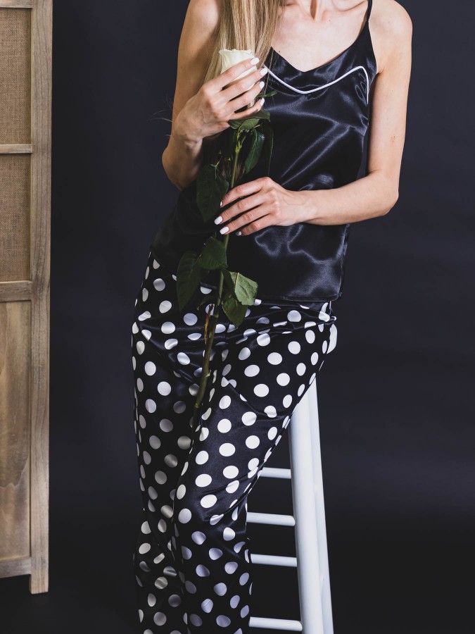 Pijama Luxury Lia din Satin Dots Black&White